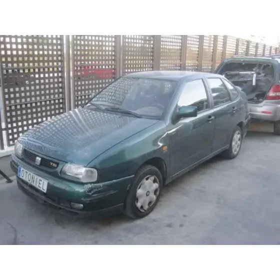 SEAT CORDOBA BERLINA (6K2) '1997 GLX VERDE