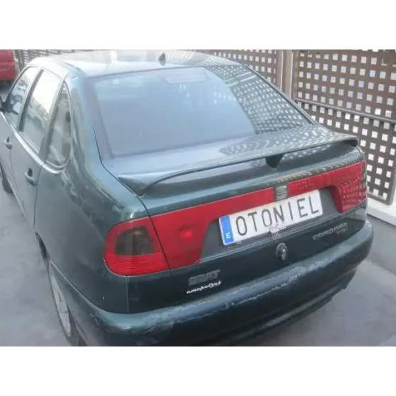 SEAT CORDOBA BERLINA (6K2) '1997 GLX VERDE