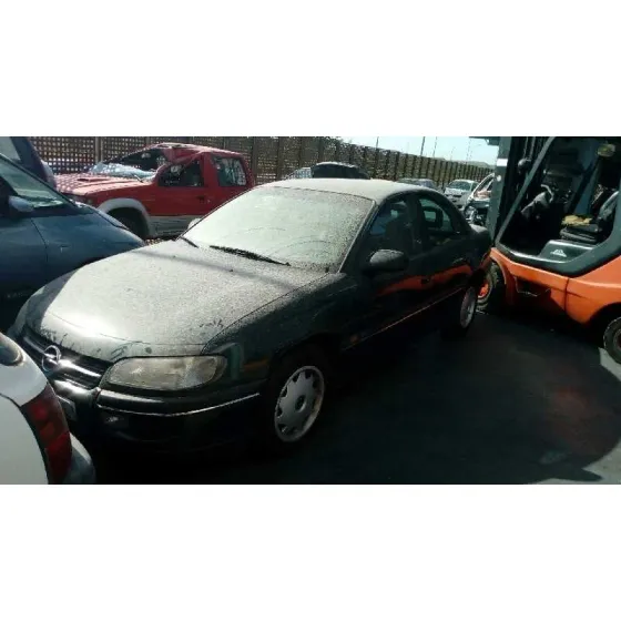 OPEL OMEGA B '1997 BASICO BERLINA VERDE