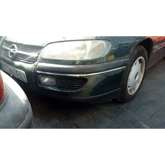 OPEL OMEGA B '1997 BASICO BERLINA VERDE
