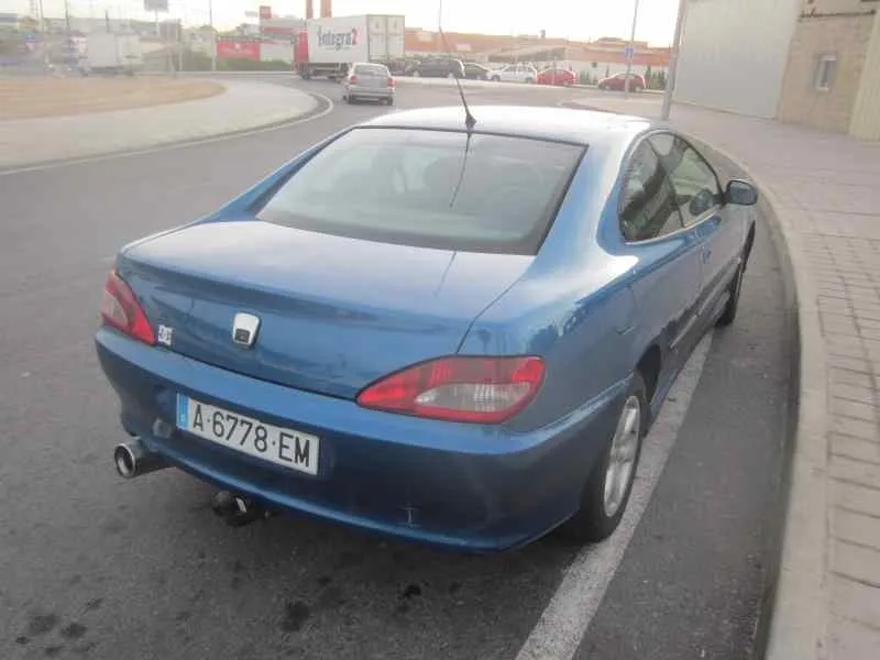 PEUGEOT 406 COUPE (S1/S2) '2000 2.0 AZUL