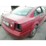VOLKSWAGEN PASSAT BERLINA (3B2) VOLKSWAGEN PASSAT BERLINA (3B2) '1999 COMFORTLINE ROJO 1996