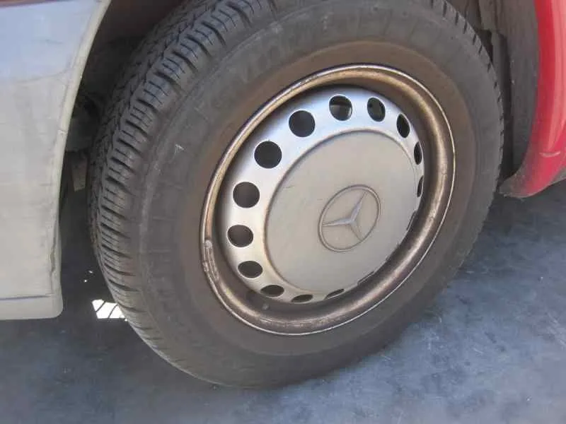 MERCEDES VITO (W638) CAJA CERRADA '2000 110 CDI (638.094) GRANATE