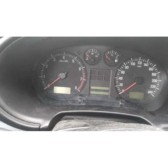 SEAT TOLEDO (1M2) '1999 EXECUTIVE PLATA