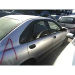 VOLVO S40 BERLINA '2000 1.6 GRIS