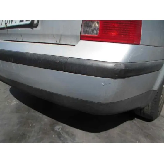 VOLKSWAGEN PASSAT BERLINA (3B2) '1999 COMFORTLINE PLATA