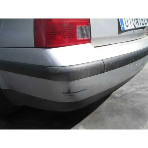 VOLKSWAGEN PASSAT BERLINA (3B2) '1999 COMFORTLINE PLATA