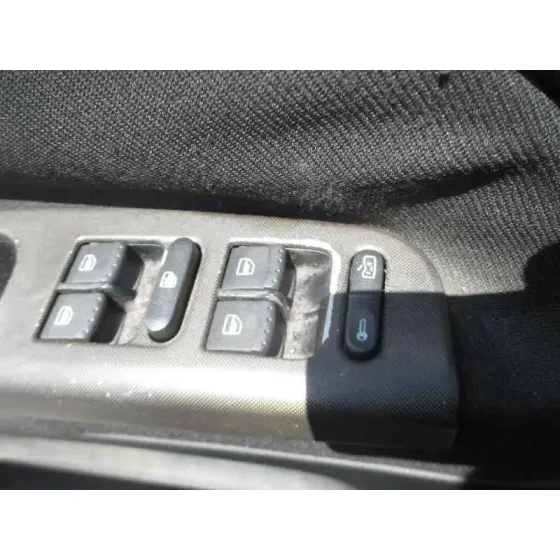 VOLKSWAGEN PASSAT BERLINA (3B2) '1999 COMFORTLINE PLATA