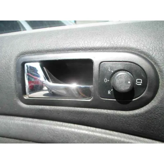 VOLKSWAGEN PASSAT BERLINA (3B2) '1999 COMFORTLINE PLATA