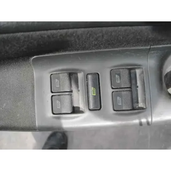 AUDI A4 BERLINA (B5) '1999 2.5 TDI GRIS
