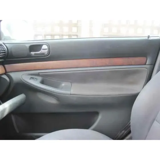 AUDI A4 BERLINA (B5) '1999 2.5 TDI GRIS
