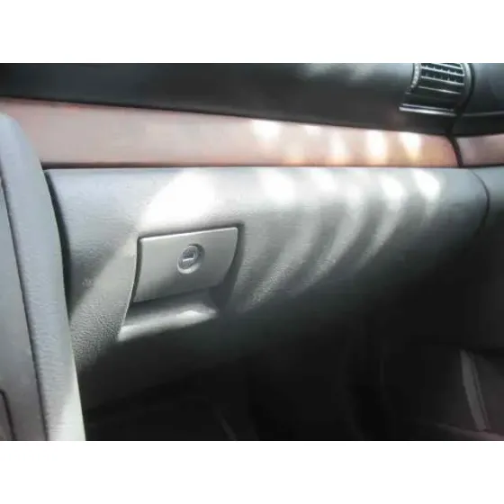 AUDI A4 BERLINA (B5) '1999 2.5 TDI GRIS