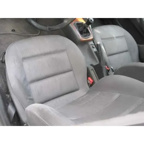 AUDI A4 BERLINA (B5) '1999 2.5 TDI GRIS