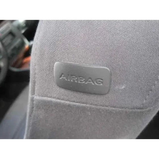 AUDI A4 BERLINA (B5) '1999 2.5 TDI GRIS