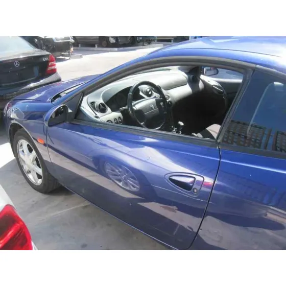 FORD COUGAR (MC) '1999 V6 AZUL