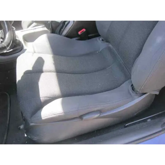 FORD COUGAR (MC) '1999 V6 AZUL