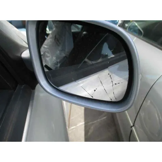 SKODA OCTAVIA BERLINA (1U2) '2000 1.9 TDI GLX PLATA