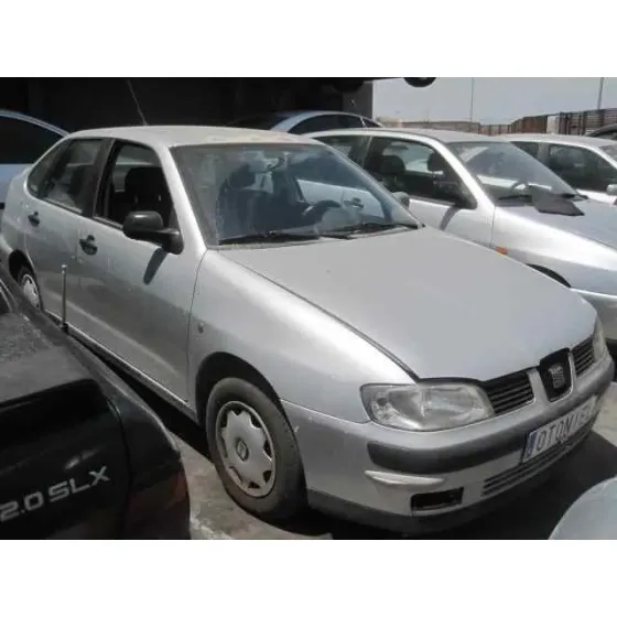 SEAT CORDOBA BERLINA (6K2) '1999 STELLA GRIS