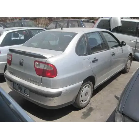 SEAT CORDOBA BERLINA (6K2) '1999 STELLA GRIS