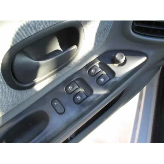 RENAULT LAGUNA (B56) '1998 2.2 DT RXE BLANCO