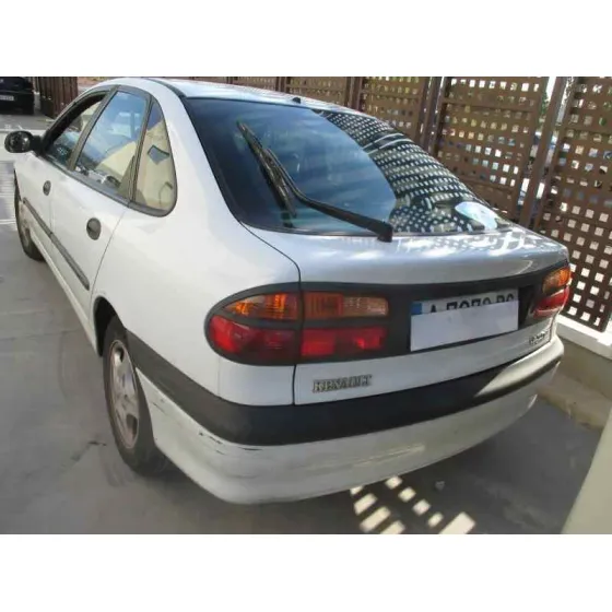 RENAULT LAGUNA (B56) '1998 2.2 DT RXE BLANCO