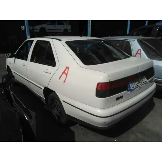 SEAT TOLEDO (1L) '1997 MAGNUS BLANCO