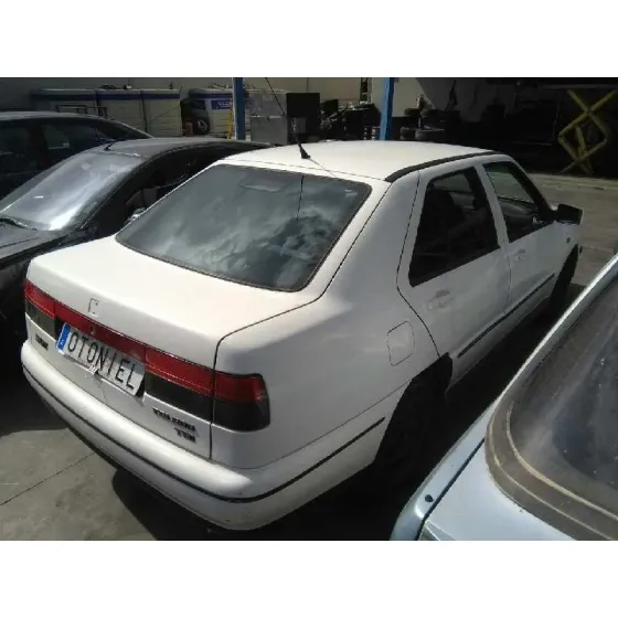 SEAT TOLEDO (1L) '1997 MAGNUS BLANCO