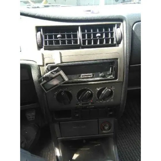 SEAT TOLEDO (1L) '1997 MAGNUS BLANCO