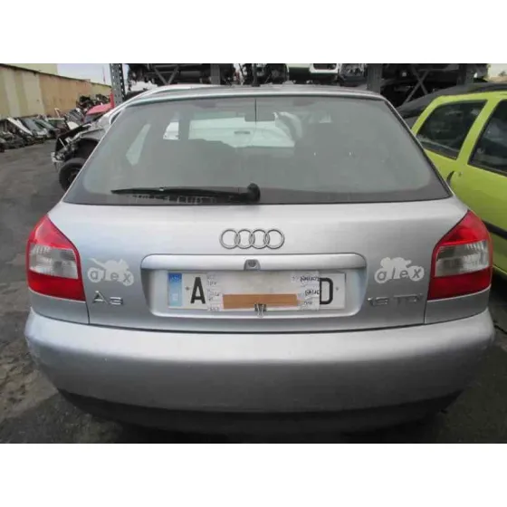 AUDI A3 (8L) '1998 1.9 TDI ATTRACTION PLATA