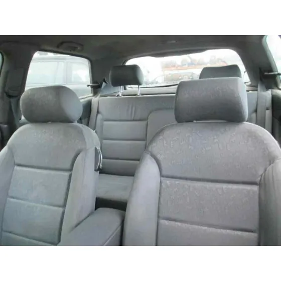 AUDI A3 (8L) '1998 1.9 TDI ATTRACTION PLATA