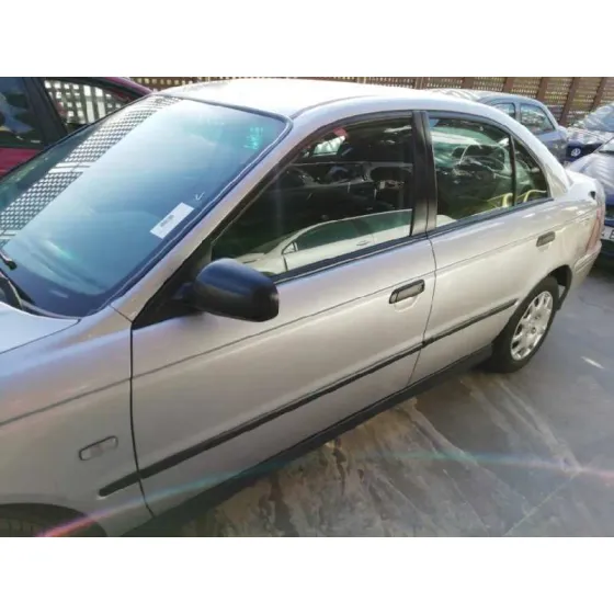 HONDA ACCORD BERLINA (CG7-9/CH1-7) '1999 1.8I LS (CG8) PLATA