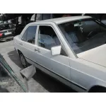 MERCEDES-BENZ CLASE C (W201) BERLINA MERCEDES CLASE C (W201) BERLINA '1985 E 190 (201.024) BLANCO 1982
