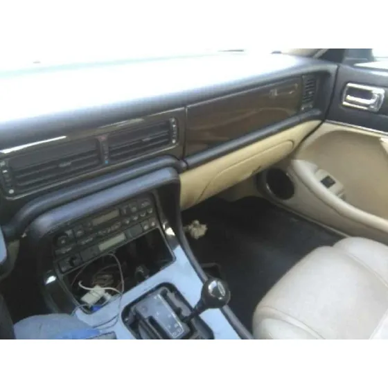 JAGUAR XJ6/12 '1996 3.2 XJ SPORT ROJO