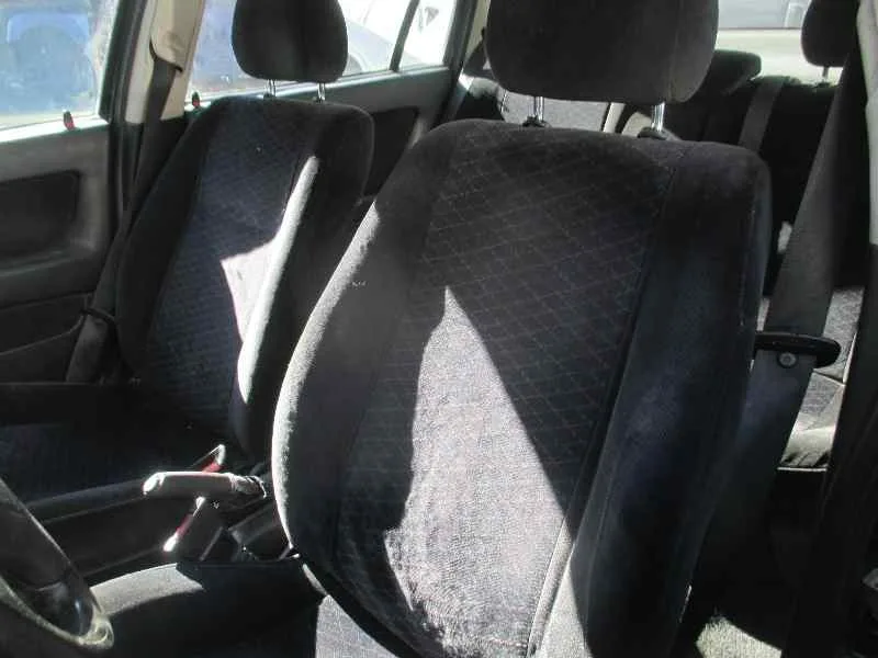 OPEL ASTRA G BERLINA OPEL ASTRA G BERLINA '1999 COMFORT VERDE 1998
