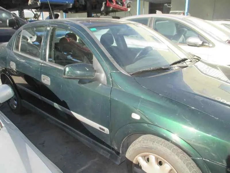OPEL ASTRA G BERLINA '1999 COMFORT VERDE