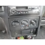 VOLKSWAGEN POLO BERLINA (6N1) '1995 BASICO VERDE
