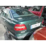 VOLVO S40 BERLINA VOLVO S40 BERLINA '1998 TD VERDE 1996