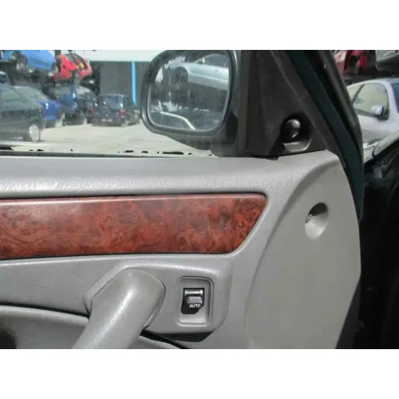 MG ROVER SERIE 400 (RT) '1998 * VWESW