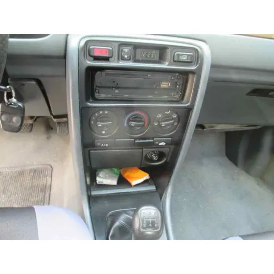 MG ROVER SERIE 400 (RT) '1998 * VWESW
