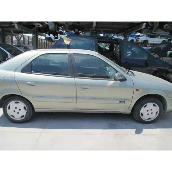 CITROEN XSARA BERLINA '1998 1.6 ATTRACTION VERDE