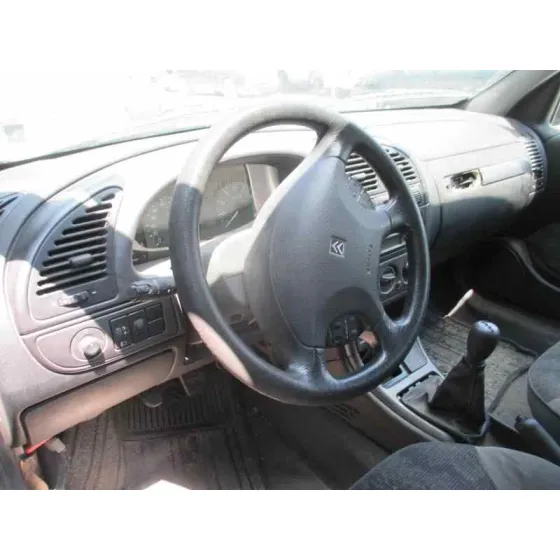 CITROEN XSARA BERLINA '1998 1.6 ATTRACTION VERDE