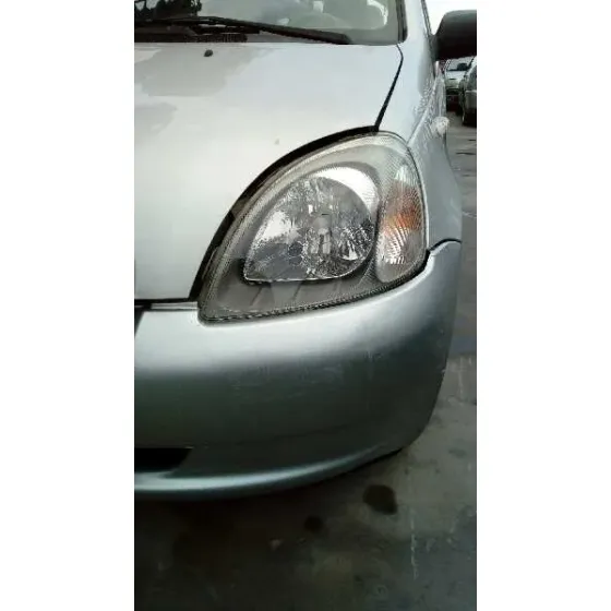 TOYOTA YARIS (NCP1/NLP1/SCP1) '1999 1.0 LINEA LUNA PLATA