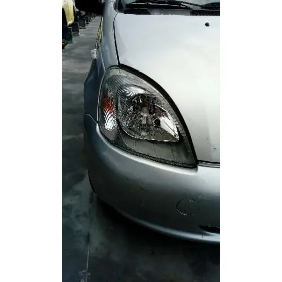 TOYOTA YARIS (NCP1/NLP1/SCP1) '1999 1.0 LINEA LUNA PLATA