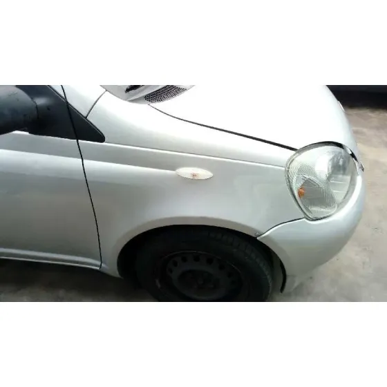 TOYOTA YARIS (NCP1/NLP1/SCP1) '1999 1.0 LINEA LUNA PLATA