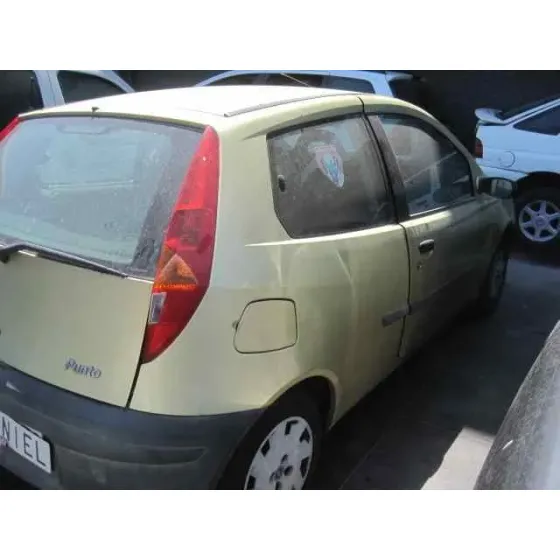 FIAT PUNTO BERLINA (188) '2000 1.2 8V VERDE