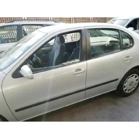 SEAT TOLEDO (1M2) '1999 1.9 TDI GRIS PLATA
