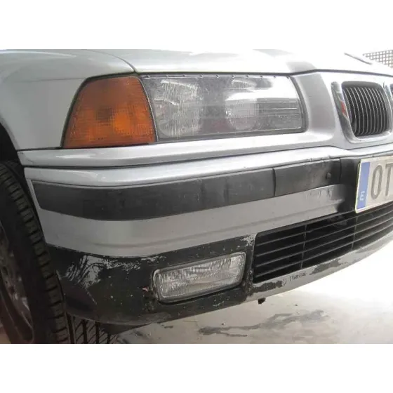 BMW SERIE 3 BERLINA (E36) '1997 318TDS GRIS