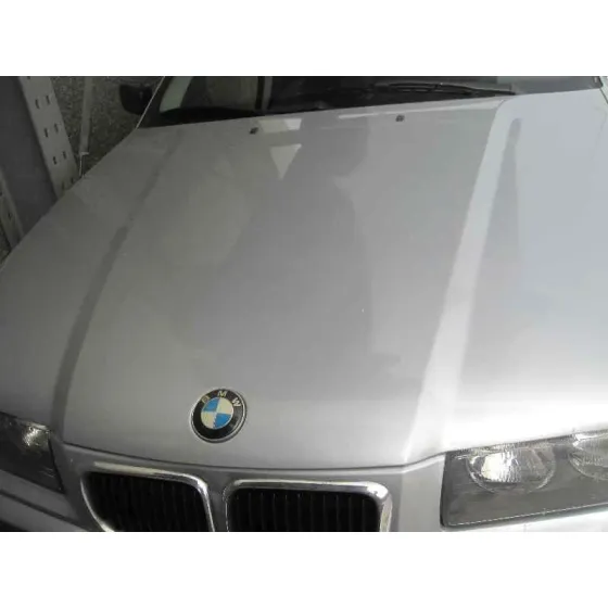 BMW SERIE 3 BERLINA (E36) '1997 318TDS GRIS