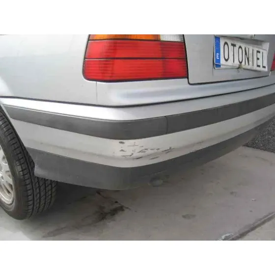BMW SERIE 3 BERLINA (E36) '1997 318TDS GRIS