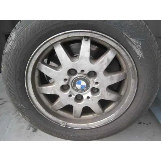 BMW SERIE 3 BERLINA (E36) '1997 318TDS GRIS